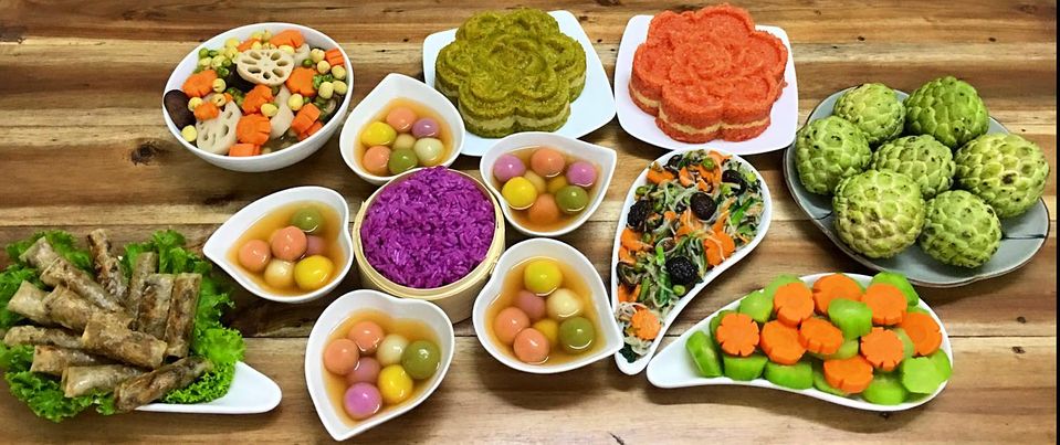 Những mâm cỗ cúng Rằm tháng 7 vừa đẹp vừa chất, chị em nội trợ khỏi phải vắt óc nghĩ món ăn-13