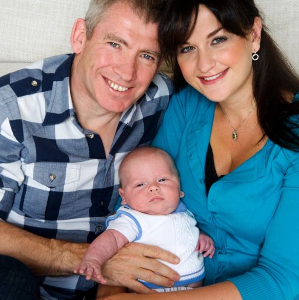 Mang bầu lần 2 thấy bụng đau buốt dữ dội rất kì lạ, mổ xong bác sĩ tuyên bố may không mất mạng-3