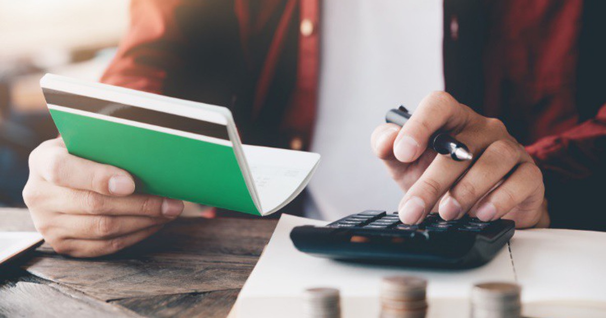 Mua bảo hiểm hay gửi tiết kiệm ngân hàng sẽ được lợi cho bạn nhất chỉ cần đánh giá nhanh qua 4 tiêu chí này-3