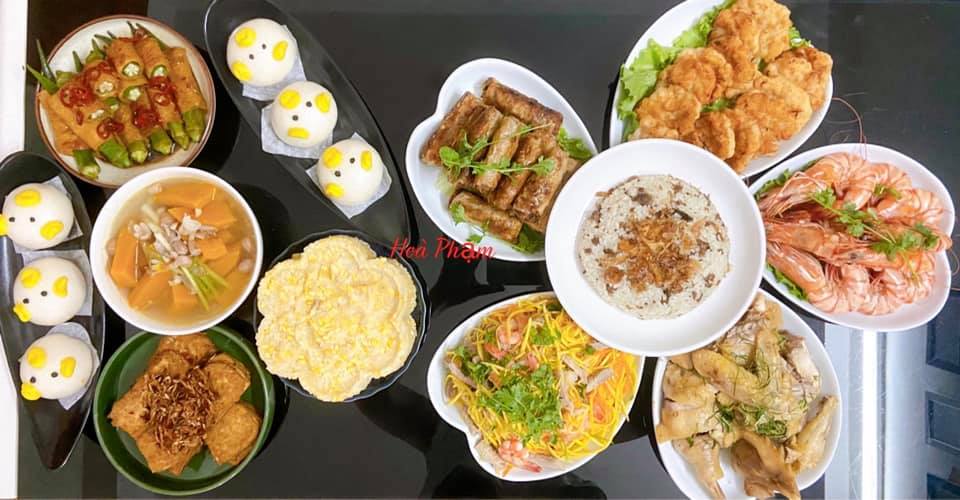 Những mâm cỗ cúng Rằm tháng 7 vừa đẹp vừa chất, chị em nội trợ khỏi phải vắt óc nghĩ món ăn-7