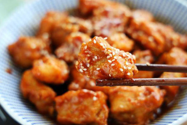 Sau ly hôn, nhạc sĩ Nhật ký của mẹ khoe cơm mẹ nấu, hối lỗi khi chưa tặng biệt thự-9