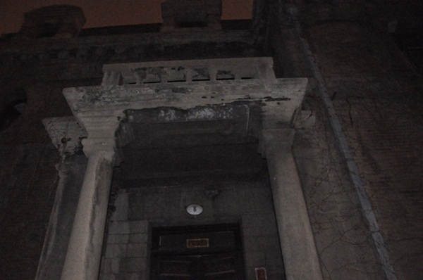 Hai mẹ con mất tích bí ẩn trong thang máy, chuyến xe buýt về cõi âm và loạt truyền thuyết đô thị gây ám ảnh Trung Quốc hàng chục năm qua-4