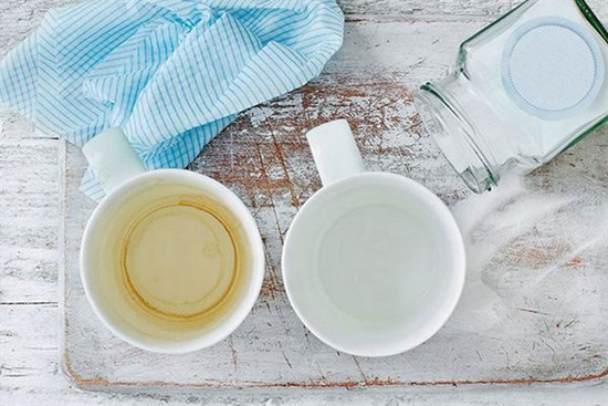 Dùng thứ nước này, nồi, chảo, ấm siêu tốc cáu cặn đến đâu cũng sạch bong kin kít