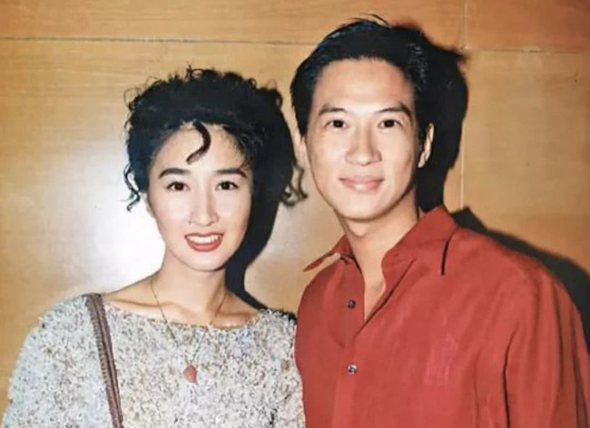 Chuyện tình của Trương Gia Huy và Quan Vịnh Hà: Gã trai nghèo bỏ xứ ra đi vì mặc cảm nghèo  nhưng một hành động của người phụ nữ đã thay đổi tất cả-3