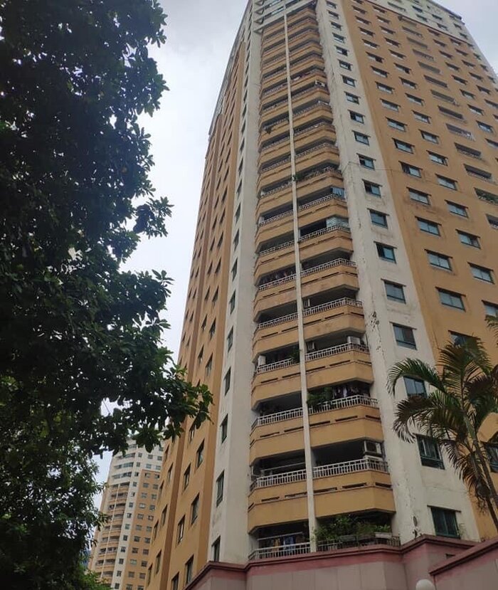 Bàng hoàng phát hiện bé gái 6 tuổi rơi từ tầng 12 chung cư xuống đất tử vong thương tâm-2