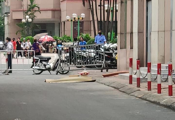 Trẻ em tử vong thương tâm vì rơi từ các tòa nhà thường xuyên xảy ra, cha mẹ nên làm điều này để bảo vệ an toàn cho trẻ-1