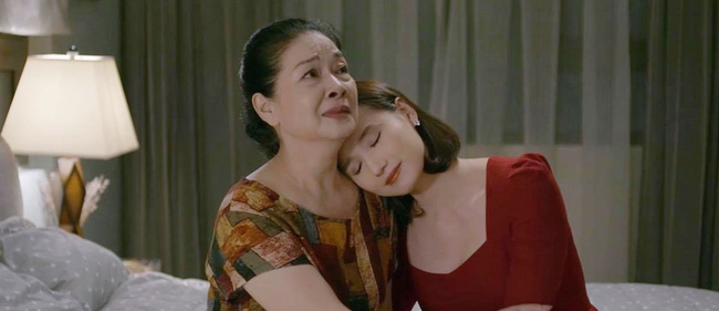 Tình yêu và tham vọng: Tuệ Lâm khóc nghẹn chứng kiến Minh chăm sóc Linh ngay tại văn phòng, đành ra đi không lời từ biệt-7