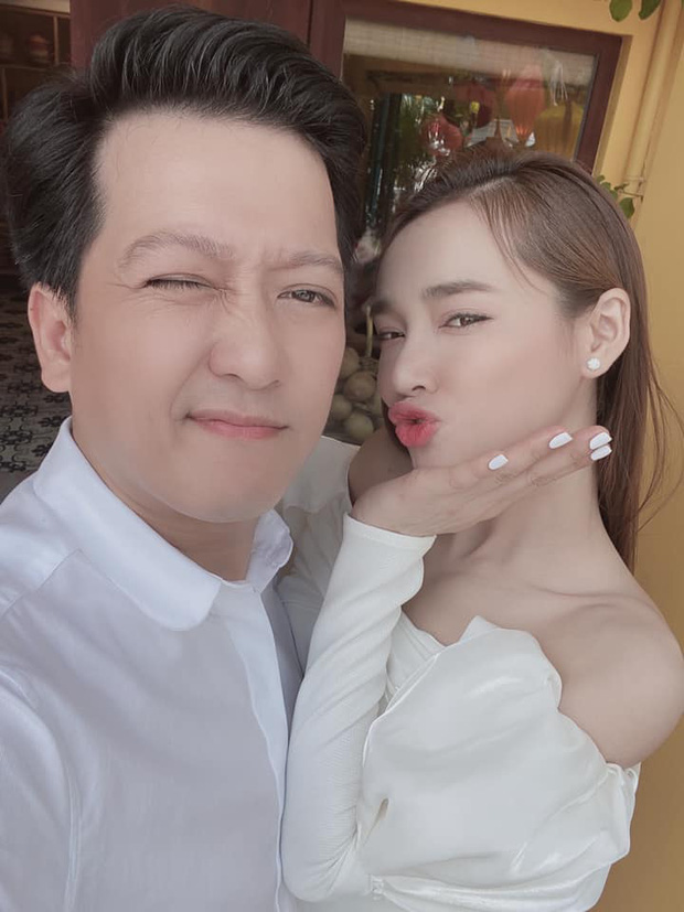 Bức ảnh đắt giá gây nổ MXH vì hội tụ hơn 10 sao Việt hot nhất, sáng hơn cả là 2 cặp đôi quyền lực nhà Đông Nhi - Trường Giang-4