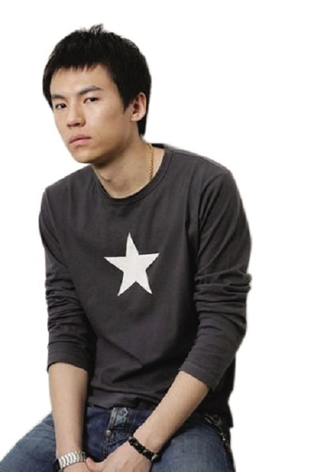 Cuộc sống lao đao của các đại thiếu gia hư hỏng nức tiếng Cbiz: Người tuyên bố phá sản, kẻ khiến vợ phải nai lưng trả nợ-6