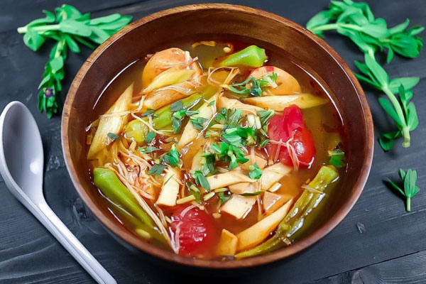 Bổ sung collagen cho da dẻ căng mịn chỉ với món móng giò kho trứng cút mềm ngon hấp dẫn-6