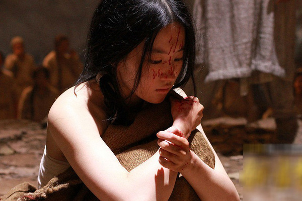 Không phải thái giám mới cần tịnh thân, một số cung nữ cũng sẽ bị tịnh thân với cách thức đau đớn tột cùng-1