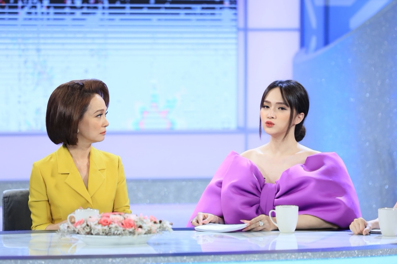 Mẹ Hương Giang khuyên con không nên yêu CEO: Con chẳng có tài năng gì, lại còn không sinh được con-1
