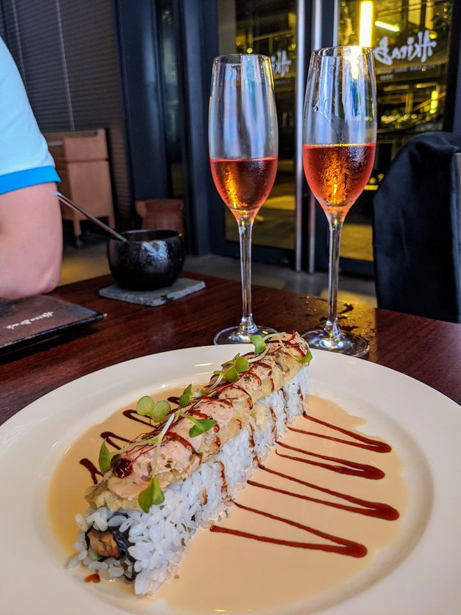 Cuộc sống Tuyết Lan và chồng sắp cưới ở Singapore: Đồ hiệu, du lịch chanh sả nhưng gây chú ý nhất là căn hộ cao cấp-19