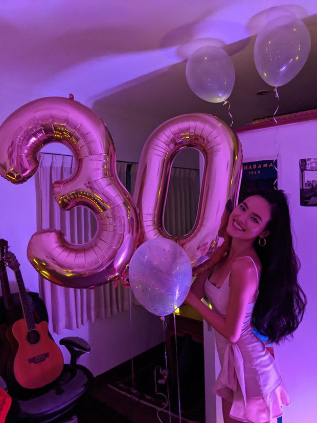 Cuộc sống Tuyết Lan và chồng sắp cưới ở Singapore: Đồ hiệu, du lịch chanh sả nhưng gây chú ý nhất là căn hộ cao cấp-17