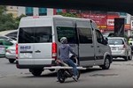 Hà Nội: Xử lý hàng loạt cò mồi lôi kéo, tranh giành khách tham quan chùa Hương-3