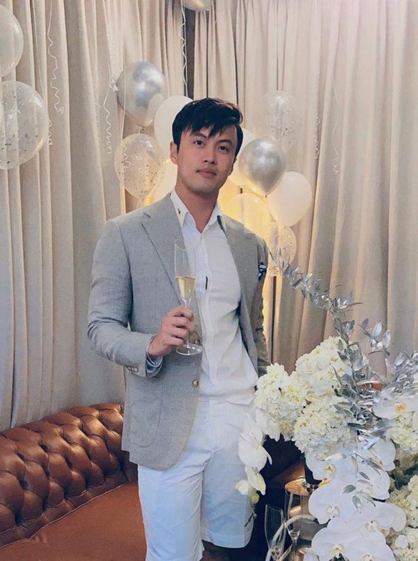 Sống kín như bưng, Shark Khoa bỗng lộ không gian nhà, bể bơi to như khách sạn-1