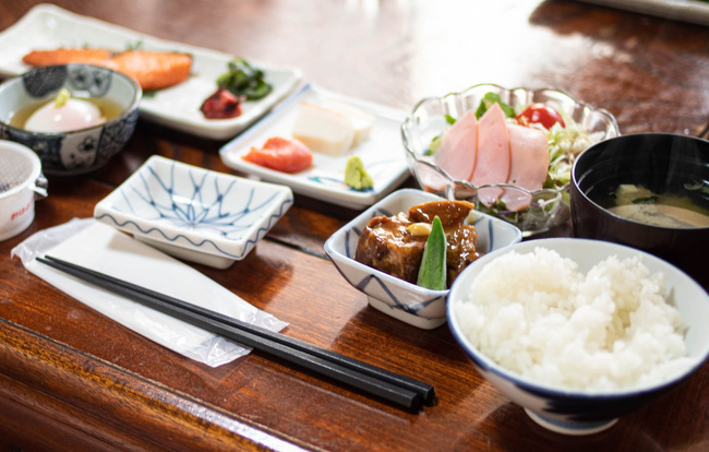 Hóa ra bí quyết sống thọ và trẻ lâu của người Nhật đến từ bữa cơm hàng ngày, đặc biệt là 7 quy tắc vàng” không phải người dân quốc gia nào cũng làm được-1