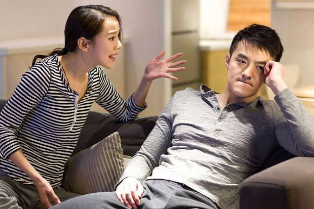 Dốc hết tiền tiết kiệm mua vàng đầu cơ, chưa đầy 1 tuần vợ chồng trẻ Hà Nội phải bán tháo cắt lỗ gần trăm triệu, 2 ngày sau lại tiếc ngẩn người vì vàng lên chóng mặt-1