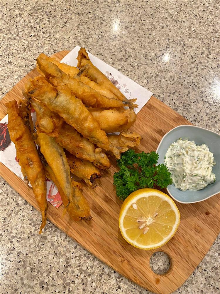 Ngày lễ Tăng Thanh Hà làm cơm tấm sườn nướng, chồng thiếu gia xuýt xoa khen ngon-5