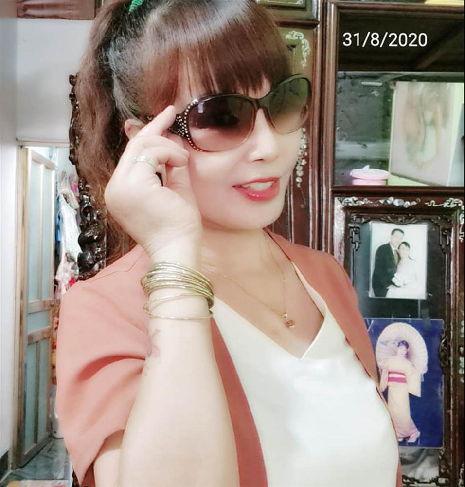 Rộ nghi án cô dâu 63 tuổi ở Cao Bằng tiếp tục mang hành lý đi phẫu thuật thẩm mỹ?-1