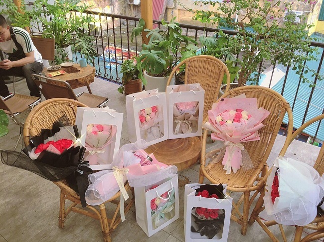 Từ 2 bàn tay trắng, nữ sinh 20 tuổi có doanh thu hơn trăm triệu đồng/tháng-2