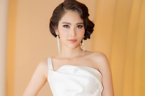 Nam Anh công khai đổi trạng thái “Đã đính hôn”, còn khẳng định tự ngỏ lời cầu hôn bạn trai