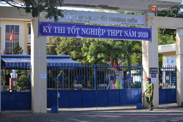 Ngày thi thứ 2 kỳ thi tốt nghiệp THPT đợt 2: Thí sinh tiếp tục thi môn tổ hợp-10