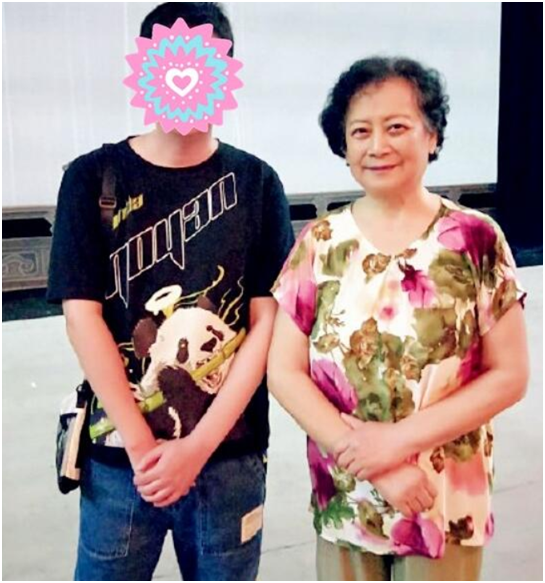 Bồ Tát Tây du ký được người dân quỳ lạy, lập bàn thờ hiện ra sao ở tuổi U80?-10