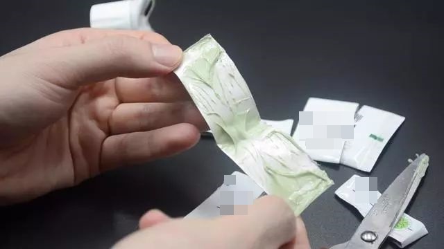 Đừng vội vứt tuýp kem đánh răng đã qua sử dụng đi, nó có thể giúp bạn tiết kiệm rất nhiều tiền trong một năm-3