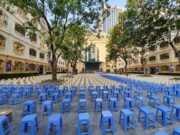 Gần 23 triệu học sinh khai giảng với khẩu trang và giãn cách-6