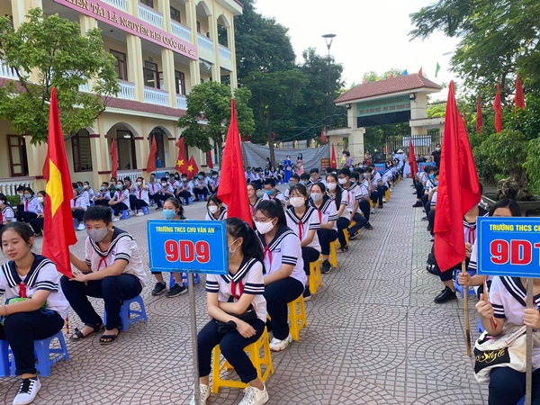 Gần 23 triệu học sinh khai giảng với khẩu trang và giãn cách-12