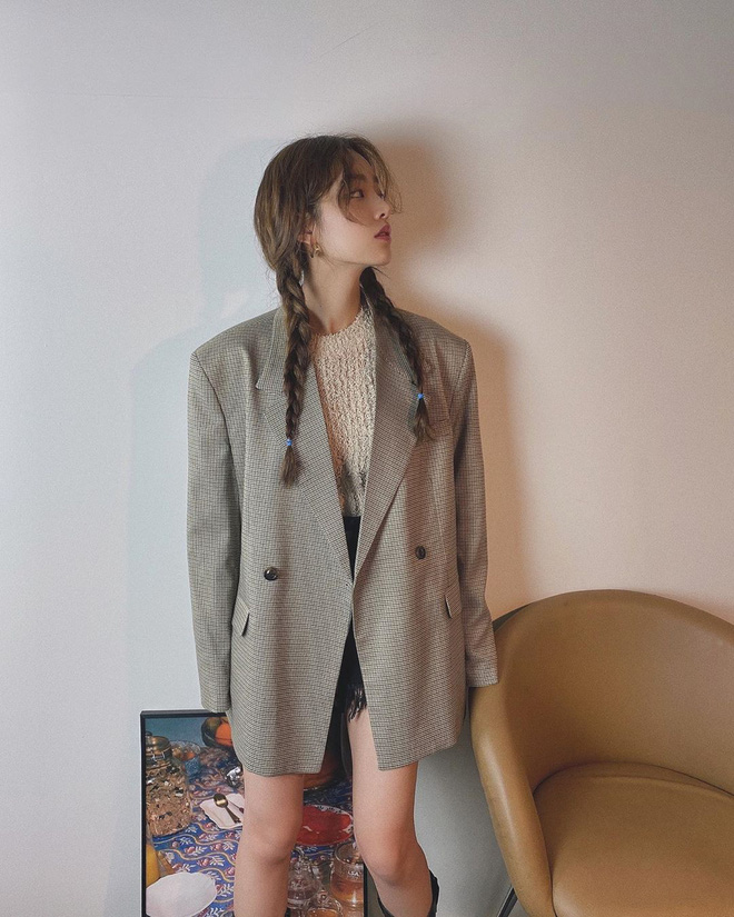 Con gái Việt cứ diện áo dài là auto xinh nhưng nếu chọn đúng 5 kiểu tóc này thì visual còn lên hạng nữa-5