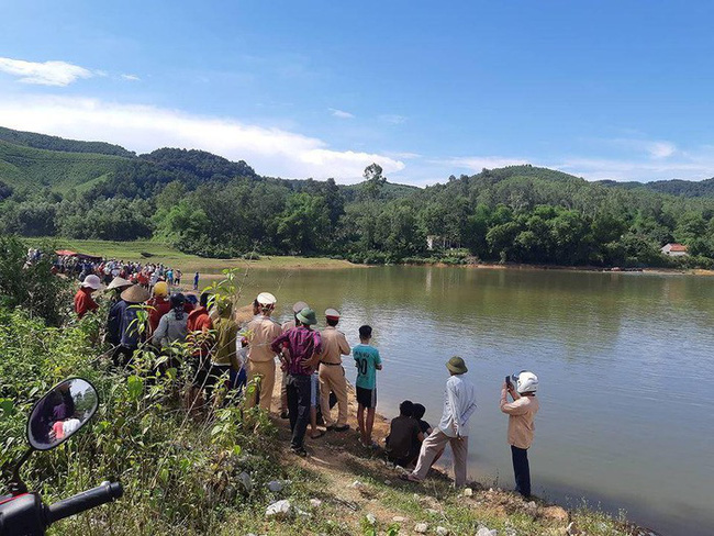 Lai Châu: Rủ nhau đi câu cá, 3 học sinh đuối nước thương tâm đúng ngày khai giảng-1