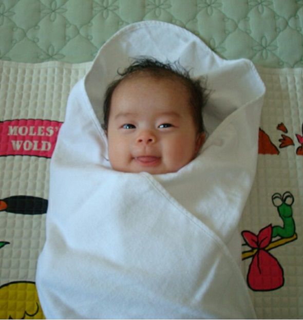 Trẻ sơ sinh có cần tắm hàng ngày? Khung giờ tắm và cách tắm cho trẻ sơ sinh đúng nhất? Câu trả lời sẽ khiến không ít bà mẹ phải giật mình-5