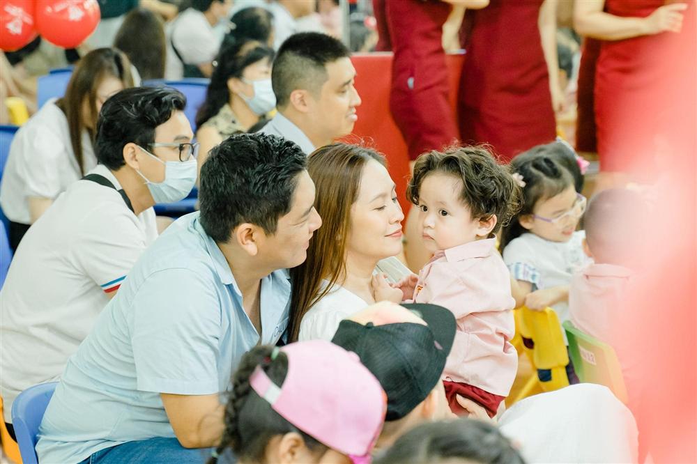 Con trai Đức Thịnh - Thanh Thúy khóc nức nở ngày đầu tiên đi mẫu giáo-8