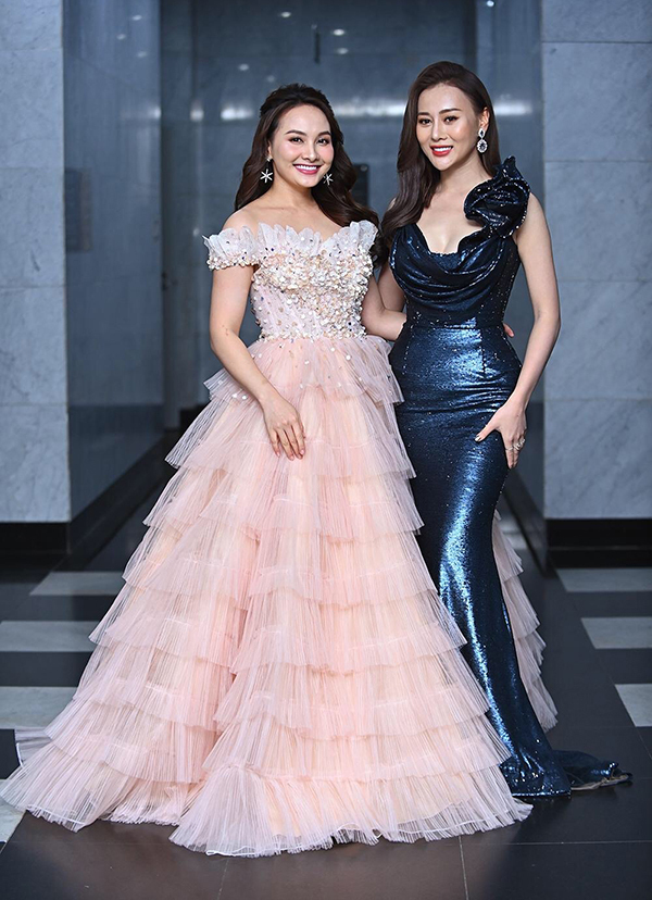 Phục thù lại mùa VTV Awards năm ngoái, năm nay Phương Oanh gây sốt với vòng eo siêu nhỏ, nhưng bộ đầm đen lại có phần hơi già-5