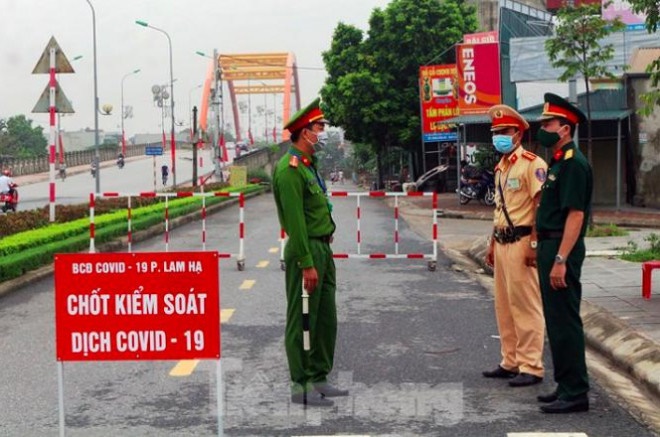 Bệnh nhân ở Hà Nam bất ngờ dương tính với SARS-CoV-2 khi sắp xuất viện-3