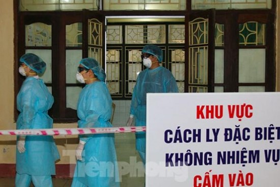 Bệnh nhân ở Hà Nam bất ngờ dương tính với SARS-CoV-2 khi sắp xuất viện
