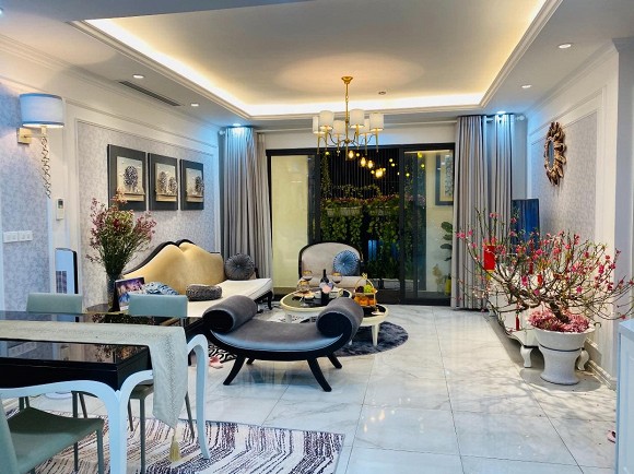 Diễn viên Phương Oanh tậu căn hộ mới sang trọng-5