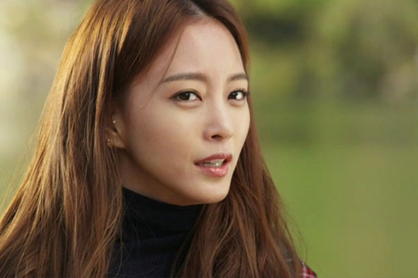 Khi con bị bệnh, chồng mang theo 20 triệu đến viện và hỏi tôi một câu làm lộ ra bí mật suốt một năm qua anh giấu kín-2