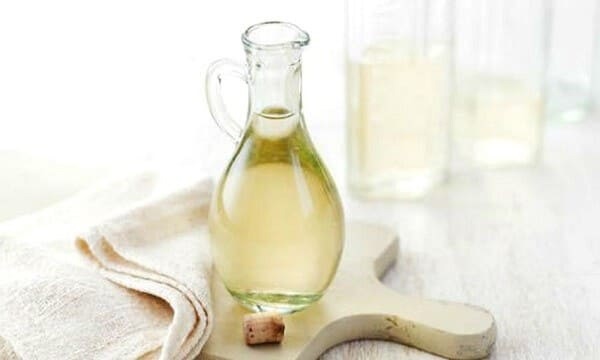 Đũa gỗ bị mốc đen và khó sạch? Mách bạn mẹo này chuyện rửa sạch chúng chưa bao giờ dễ dàng đến thế-2