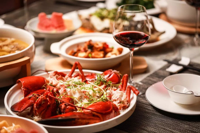 Yêu du lịch, kinh tế tự chủ, 7 cô bạn thân rủ nhau xây biệt thự ngoại ô rộng 700m2 để nghỉ dưỡng cuối tuần-8