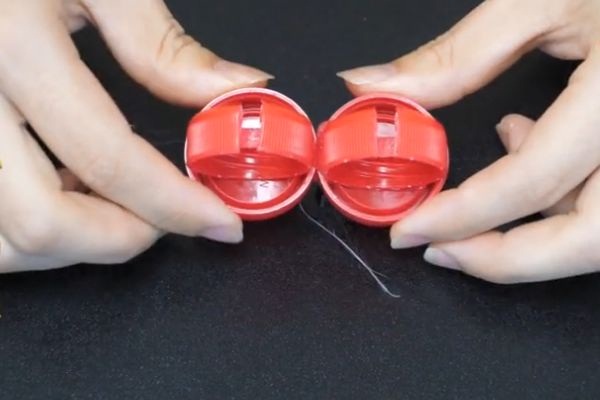 Chai nhựa cắt dán lên miếng cọ rửa lại hóa tác dụng thần kỳ chuyên sử dụng trong nhà bếp-9