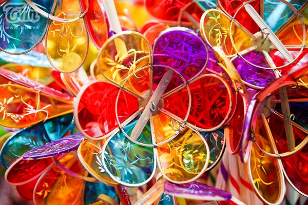 Phố Hàng Mã rực rỡ các mặt hàng Trung thu nhưng buôn bán ế ẩm, phụ thu 50k tiền chụp ảnh nếu không mua đồ-8