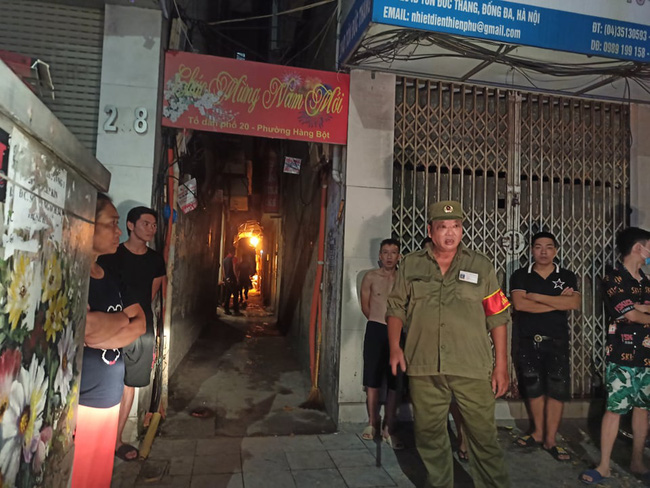 NÓNG: Vây bắt đối tượng bạo hành dã man con gái 6 tuổi ở Bắc Ninh ngay trong đêm khi đang lẩn trốn tại Hà Nội-3