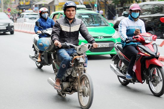Hà Nội hỗ trợ 2-4 triệu đồng đổi xe máy cũ lấy mới: Ai được 2 triệu, ai được 4?