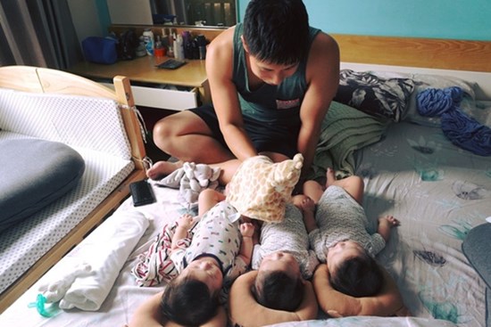 Hot dad đình đám gây tranh cãi vì khẳng định không chọn gạo vào thực đơn của con, quyết cho con ăn dặm bằng yến mạch vì lý do này