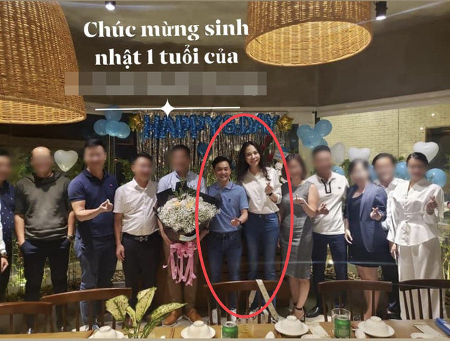 Đàm Thu Trang chính thức lộ vóc dáng sau 1 tháng sinh con khiến nhiều người bất ngờ-1