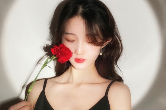 3 vị trí này trên cơ thể chuyển sang màu đen, rất có thể tử cung đang