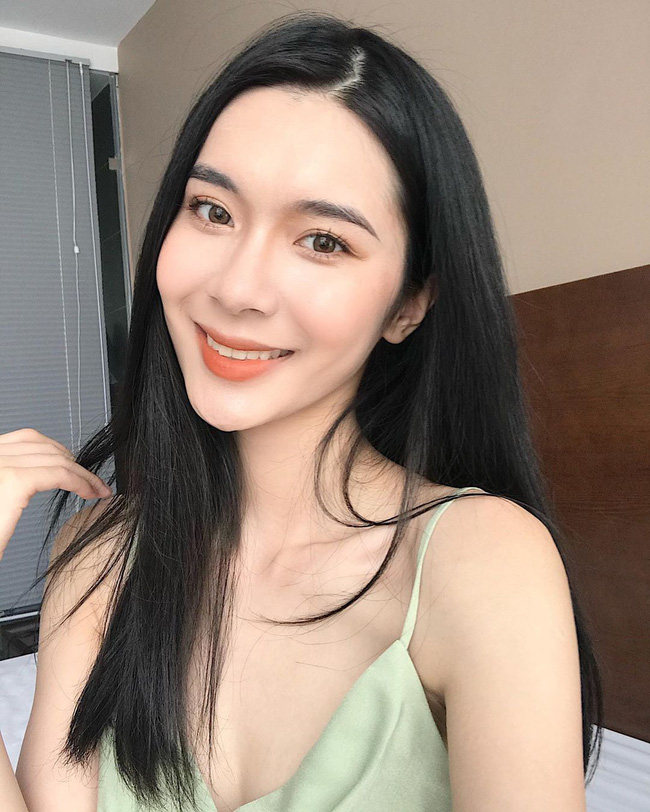 Top 10 Hoa Hậu Hoàn Vũ Việt Nam 2019 chia sẻ về 6 lọ nước tẩy trang yêu thích, có loại rẻ bèo chỉ vài chục nghìn-1